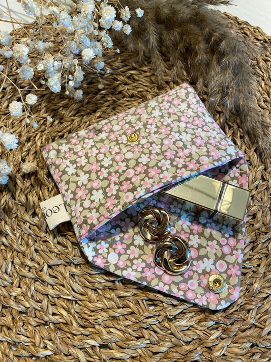 Mini pochette boutonnée